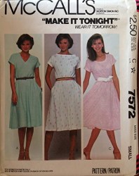 7572 MCCALLS 1981 STRETCH KNIT SHORT SLEEVE DRESS PATTERN MEDIUM 14-16 UNCUT